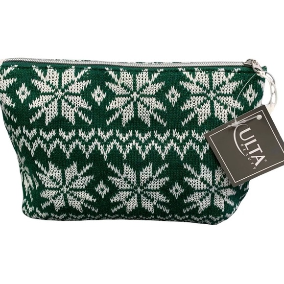Ulta Beauty Makeup Snowflake Sweater Knit Bag w Sealed Items Extra Facial Masks - Picture 8 of 10